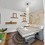 Apartment Barrierefrei - Privatparkplatz - Zentral Im Grünen Magdeburg