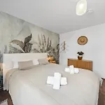 Barrierefrei - Privatparkplatz - Zentral Im Grünen Apartment *