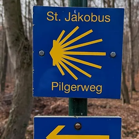 아파트 Barrierefrei - Privatparkplatz - Zentral Im Gruenen *