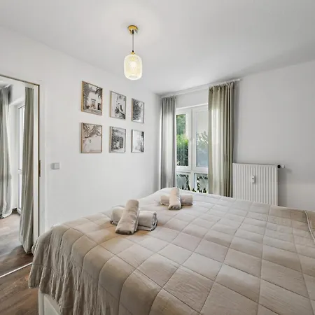Apartment Barrierefrei - Privatparkplatz - Zentral Im Grünen Magdeburg