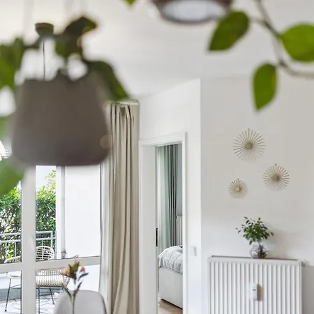 아파트 Barrierefrei - Privatparkplatz - Zentral Im Gruenen 마그데부르크