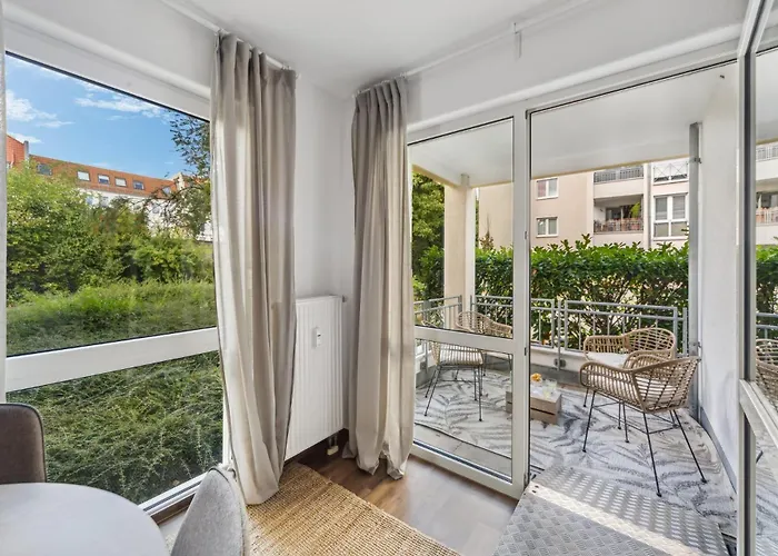 Barrierefrei - Privatparkplatz - Zentral Im Grünen