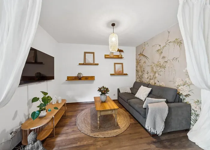 Barrierefrei - Privatparkplatz - Zentral Im Grünen Apartment